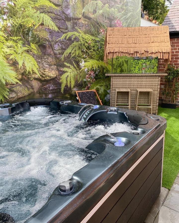 Dawns House Cromford, Peak District, Hot Tub, For 6 - Stunning Views Apartment Екстериор снимка